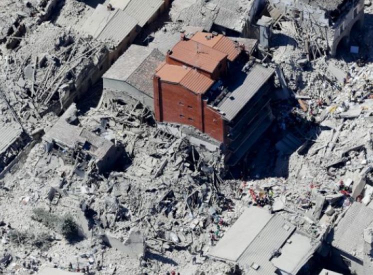 Terremoto e Tasse: la proposta della CRUI